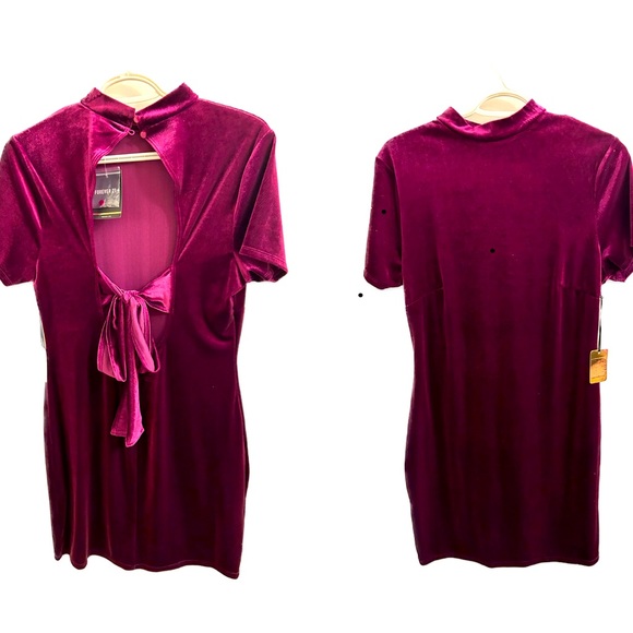 Cute velvet mini dress - Picture 1 of 1